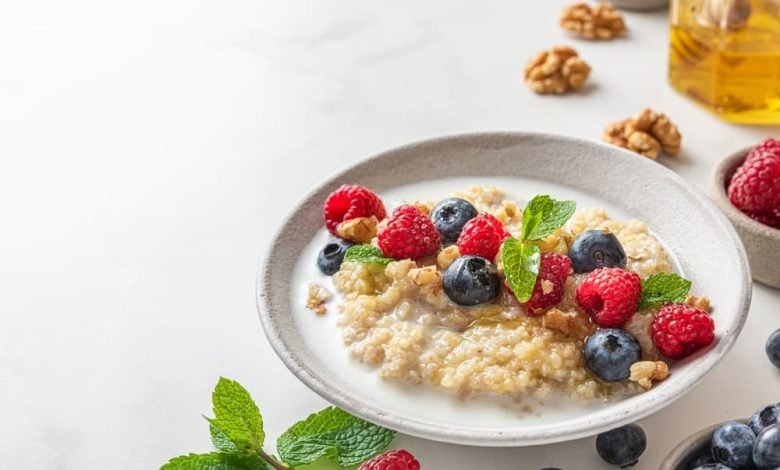 وليمة الفواكه بالكينوا